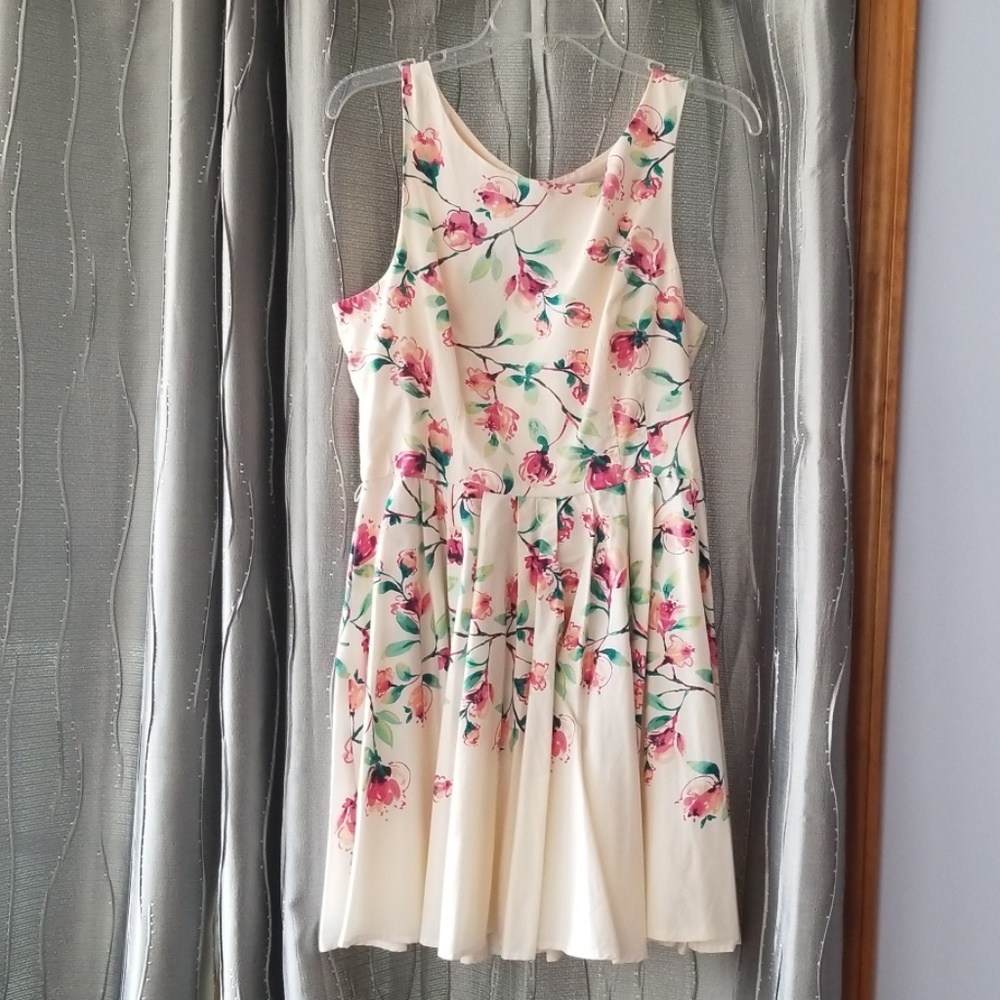 LAUREN CONRAD DRESS - Picture 1 of 2